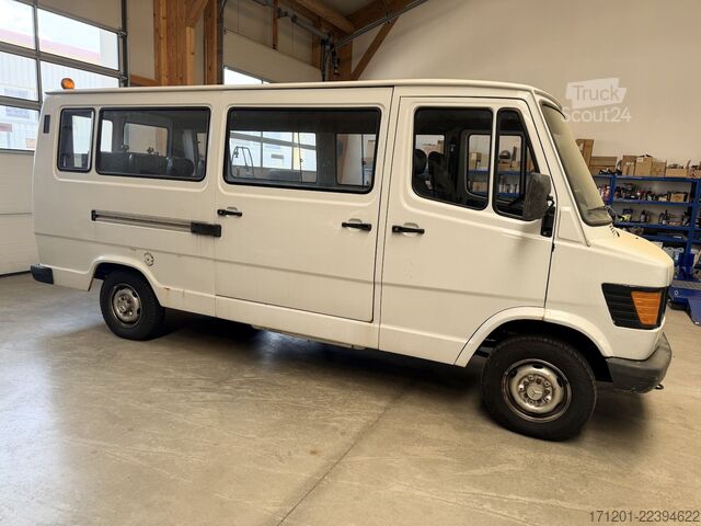 Minibus MERCEDES-BENZ 207 D T1 Bremer 9-Sitzer1. Hand!