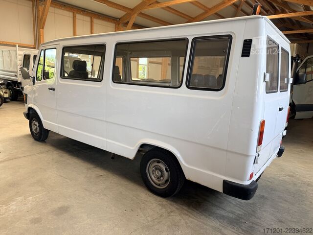 Minibus MERCEDES-BENZ 207 D T1 Bremer 9-Sitzer1. Hand!
