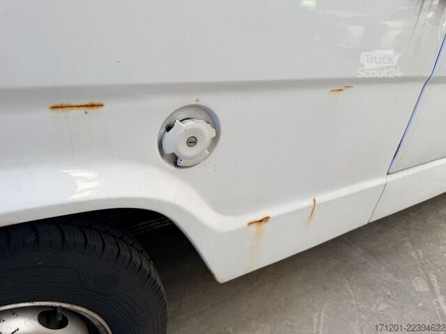 Minibus MERCEDES-BENZ 207 D T1 Bremer 9-Sitzer1. Hand!
