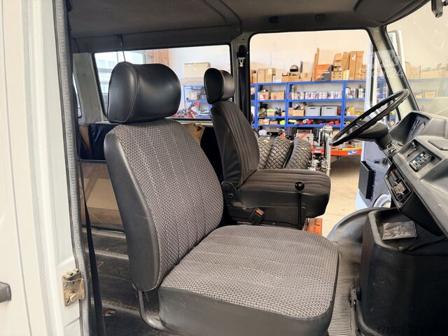 Minibus MERCEDES-BENZ 207 D T1 Bremer 9-Sitzer1. Hand!