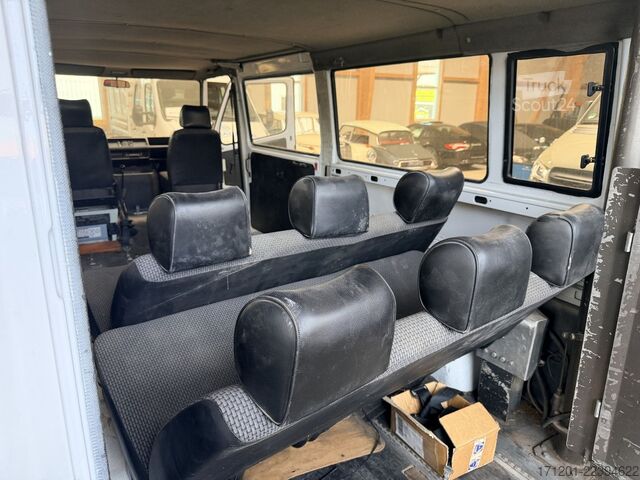 Minibus MERCEDES-BENZ 207 D T1 Bremer 9-Sitzer1. Hand!