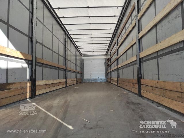Öppen semitrailer med kapell Schmitz Cargobull Curtainsider Standard