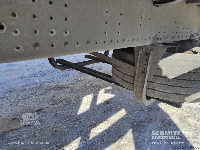 Öppen semitrailer med kapell Schmitz Cargobull Curtainsider Standard