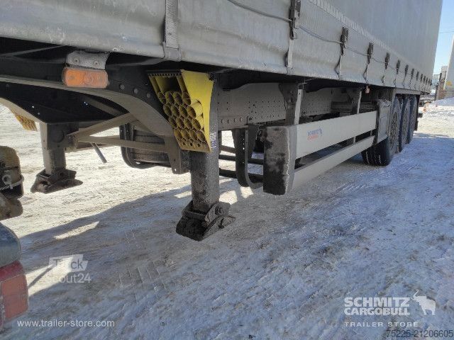 Öppen semitrailer med kapell Schmitz Cargobull Curtainsider Standard