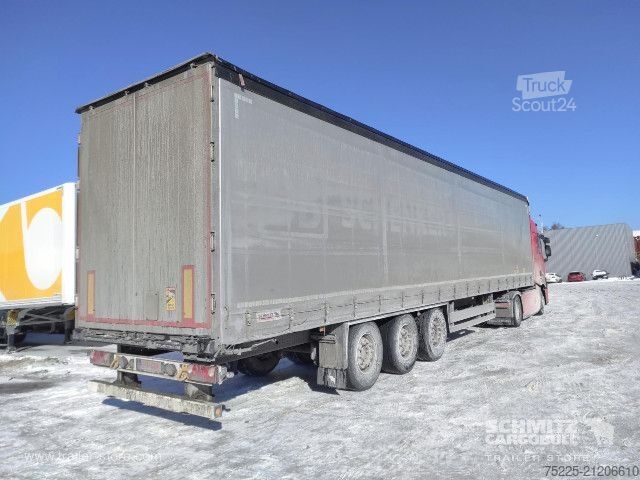 Öppen semitrailer med kapell Schmitz Cargobull Curtainsider Standard