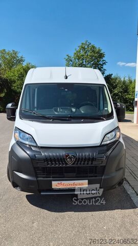 Korotettu pakettiauto PEUGEOT Boxer  Hochraum 9 Sitzer L3H2 verglast BlueHDi
