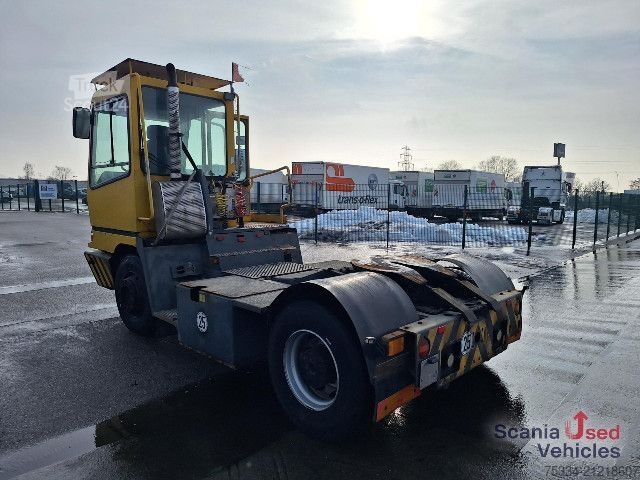 Standartinis vilkikas Terberg YT 182 Terberg, Mafi, Wiesel