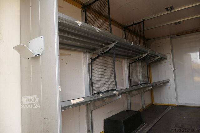 Кутиевиден ван iveco Daily 35 S11 C30C AUTOMATIK KAMERA MAXI KAMERA Regale LUFT - EURO 5 - CoC