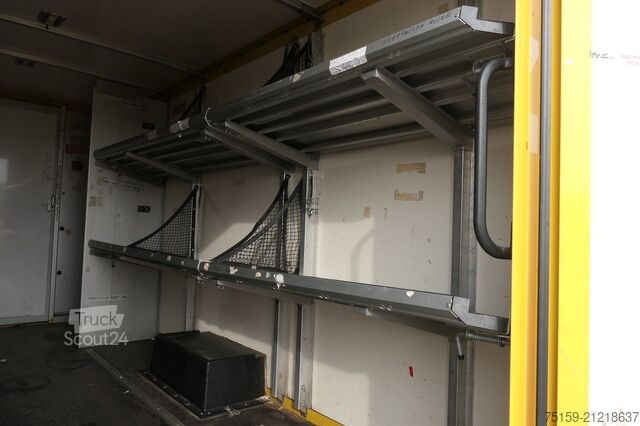 Кутиевиден ван iveco Daily 35 S11 C30C AUTOMATIK KAMERA MAXI KAMERA Regale LUFT - EURO 5 - CoC