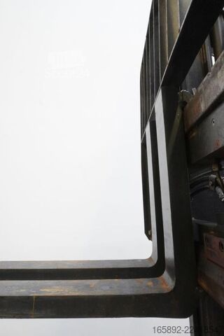 Iekrāvējs Linde H 40 D EVO 394-02