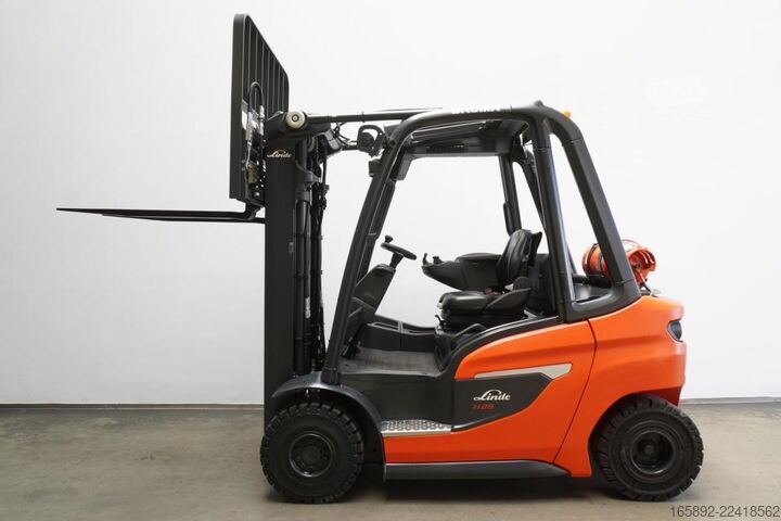 Chariot élévateur Linde H 25 T 1202