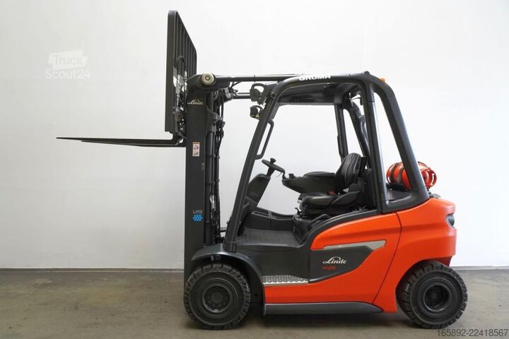Chariot élévateur Linde H 25 T 1202