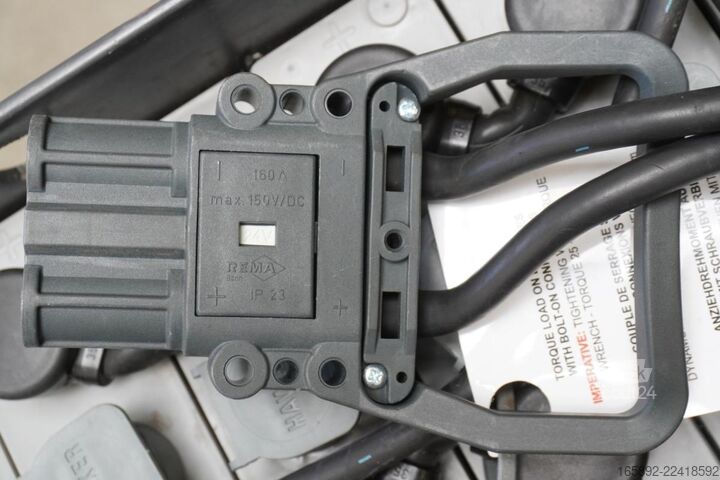 Gaffeltruckbatteri HAWKER 24 Volt 3 PzS 375 Ah