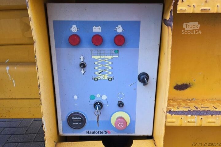 Schaarlift Haulotte H12SXL As-Is, Diesel, 4x4 Drive, 12m Working Heigh