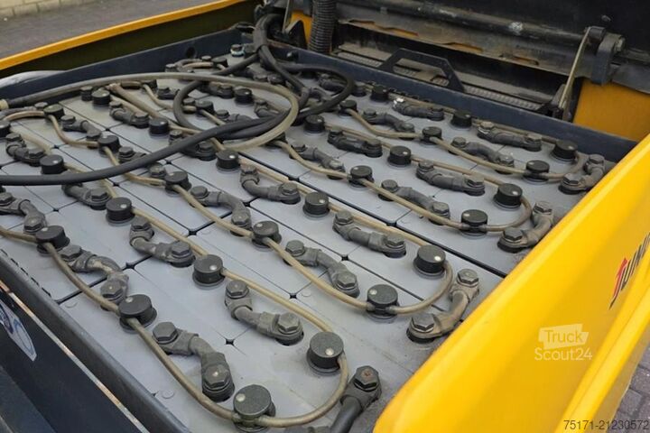 šakinis krautuvas Jungheinrich EFG535 Electric, Lifting Height 4700mm, Freelift 1