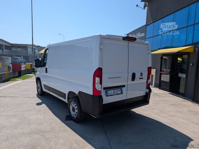 панельний фургон FIAT DUCATO 30CH1 2.2 MJET3 120CV FURGONE E6D
