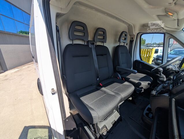 панельний фургон FIAT DUCATO 30CH1 2.2 MJET3 120CV FURGONE E6D