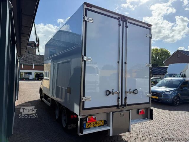 BE-SZM Iveco Daily 40C18 3.0 180PK xtar Koeler 2.6 to...