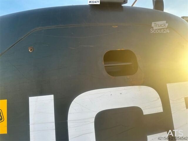 Crawler excavator JCB JZ140LC