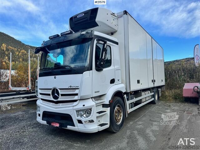Matkalaukku Mercedes-Benz Antos 1832