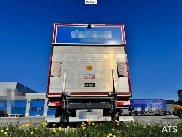 Box body Mercedes-Benz Sprinter 519 Box Van w/Tail Lift – Shelving – 2 Se
