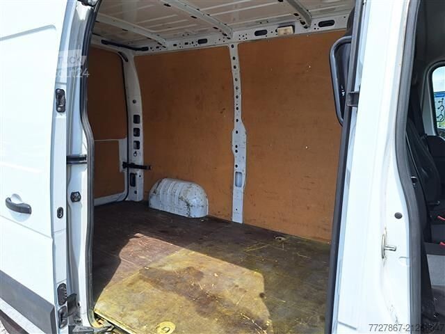 Magas tetős furgon Renault Master T33 2.3 dci 135cv L2H2 Ice E6d-temp