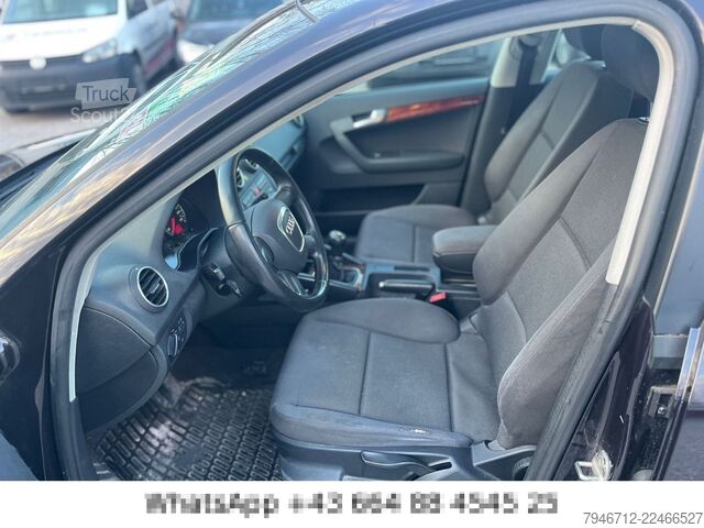 Фургон AUDI A3 Sportback 2.0 FSI Ambiente
