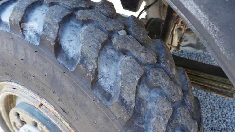 Samochód dostawczy z plandeką MAN 8.136 FAE Pritsche + Plane Dänisches Militärfahr