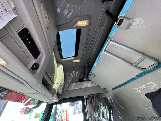 Faanyagszállító Iveco X-WAY 570 6x4 BL Kurzholz-LKW Kran nach Wahl