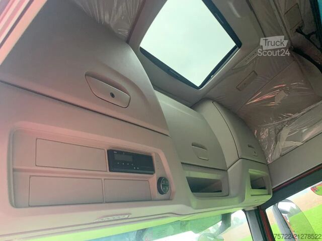 Faanyagszállító Iveco X-WAY 570 6x4 BL  Kurzholz-LKW Kran nach Wahl