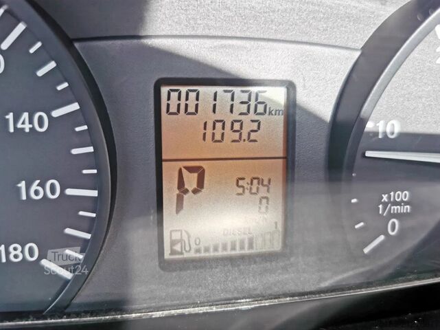 Mercedes-Benz Sprinter 513 CDI 4x4 1700 KM 18 Personen Expeditievoertuig! Mercedes-Benz Sprinter 513 CDI 4x4 1700 KM 18 Persons Expedit...