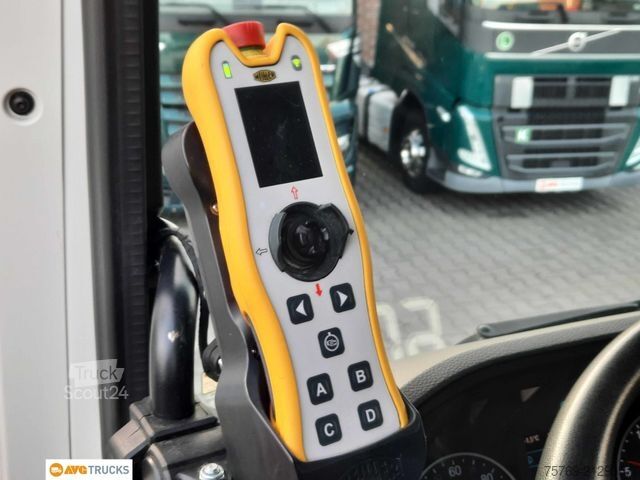 Abrollkipper MAN 26.430 TGX 6X2-4 GM Meiller Funk Lenkachse