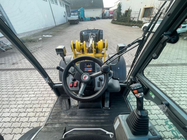 Radlader WACKER Neuson WL60 Gabel+Schaufel 1,1m³ nur 890BH