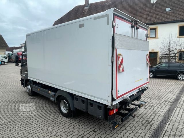 Camion frigorifique MERCEDES-BENZ Atego 1223 4x2 Kühlkoffer Thermo King Palfinger