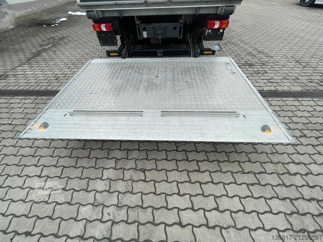 Camion frigorifique MERCEDES-BENZ Atego 1223 4x2 Kühlkoffer Thermo King Palfinger