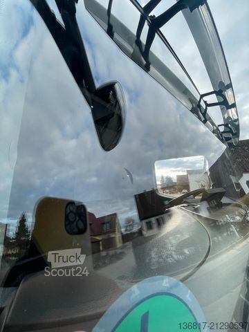 Camion frigorifique MERCEDES-BENZ Atego 1223 4x2 Kühlkoffer Thermo King Palfinger