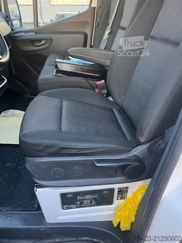 Furgon z wysokim dachem MERCEDES-BENZ Sprinter III Kasten RWD 517 CDI Klima AHK