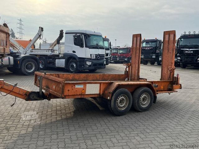 Remolque de plataforma baja BLOMENRÖHR Tandemtieflader 441/3500 Tiefladeranhänger Rampe