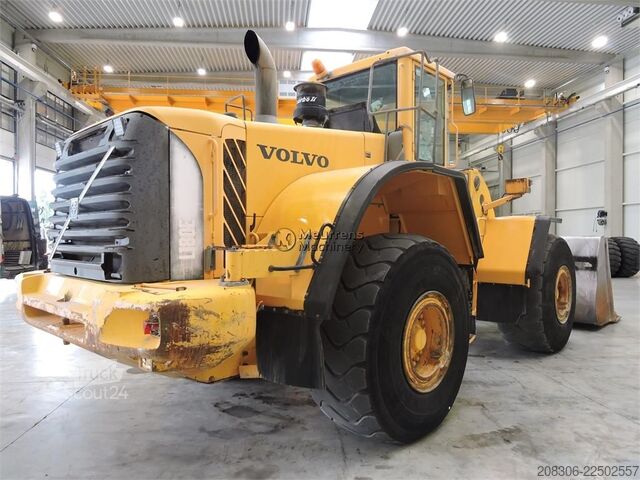 Radlader VOLVO L180E