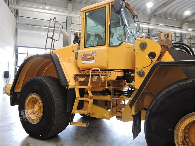 Radlader VOLVO L180E
