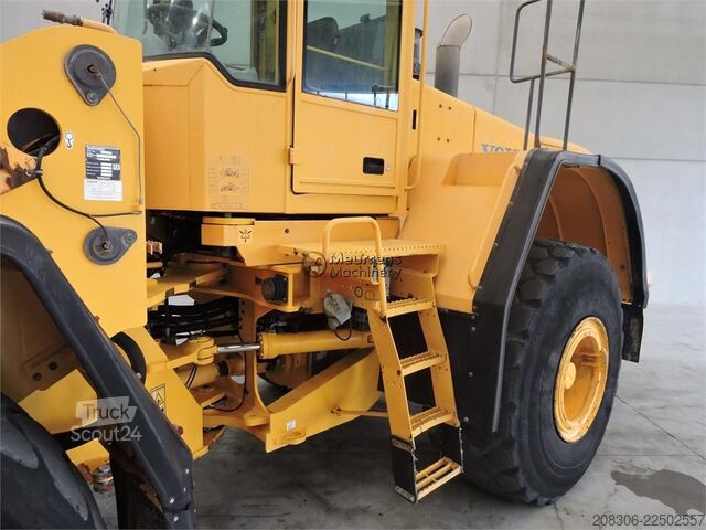 Radlader VOLVO L180E
