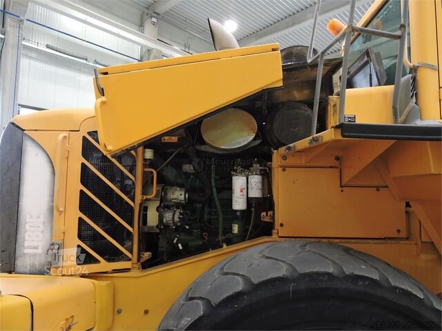 Radlader VOLVO L180E