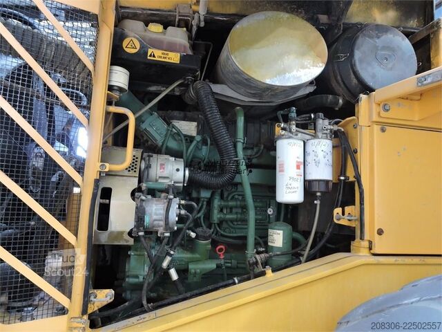 Radlader VOLVO L180E