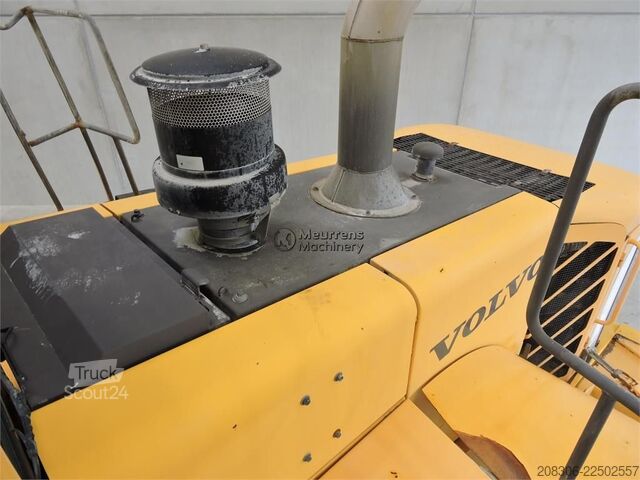 Radlader VOLVO L180E