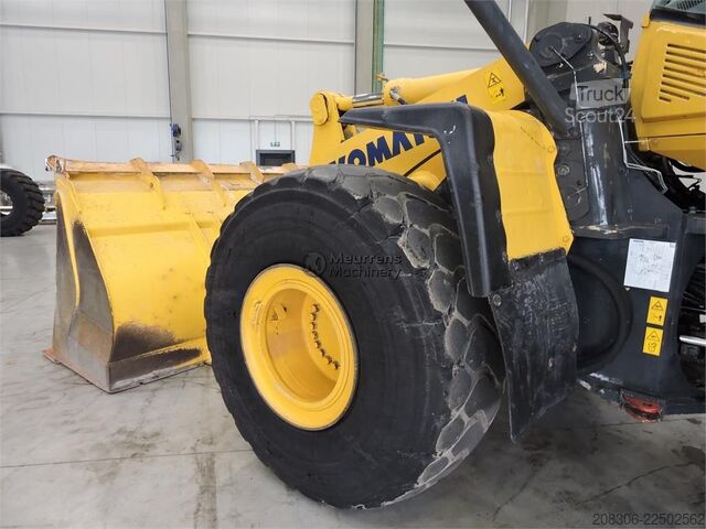 Radlader KOMATSU WA470