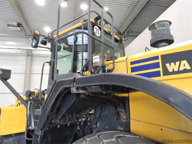Radlader KOMATSU WA470