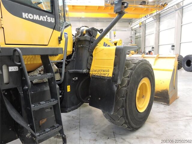 Radlader KOMATSU WA470