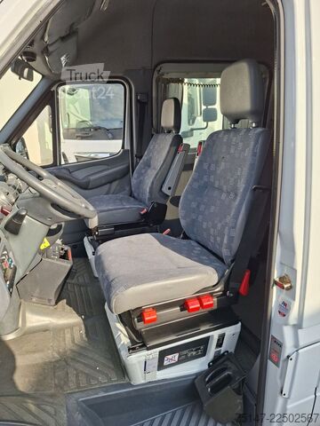 Kastenwagen hoch MERCEDES-BENZ 416 CDI Sprinter Lautsprecherkraftwagen Aggregat