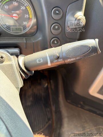 Standardni tegljač IVECO STRALIS 450 SATTELZUGMASCHINE*2012*EURO5 EEV*