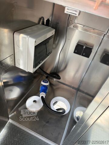 Verkoopaanhanger ESSELMANN EasyGo 220 z.B. für Imbiss, Foodtruck, Döner